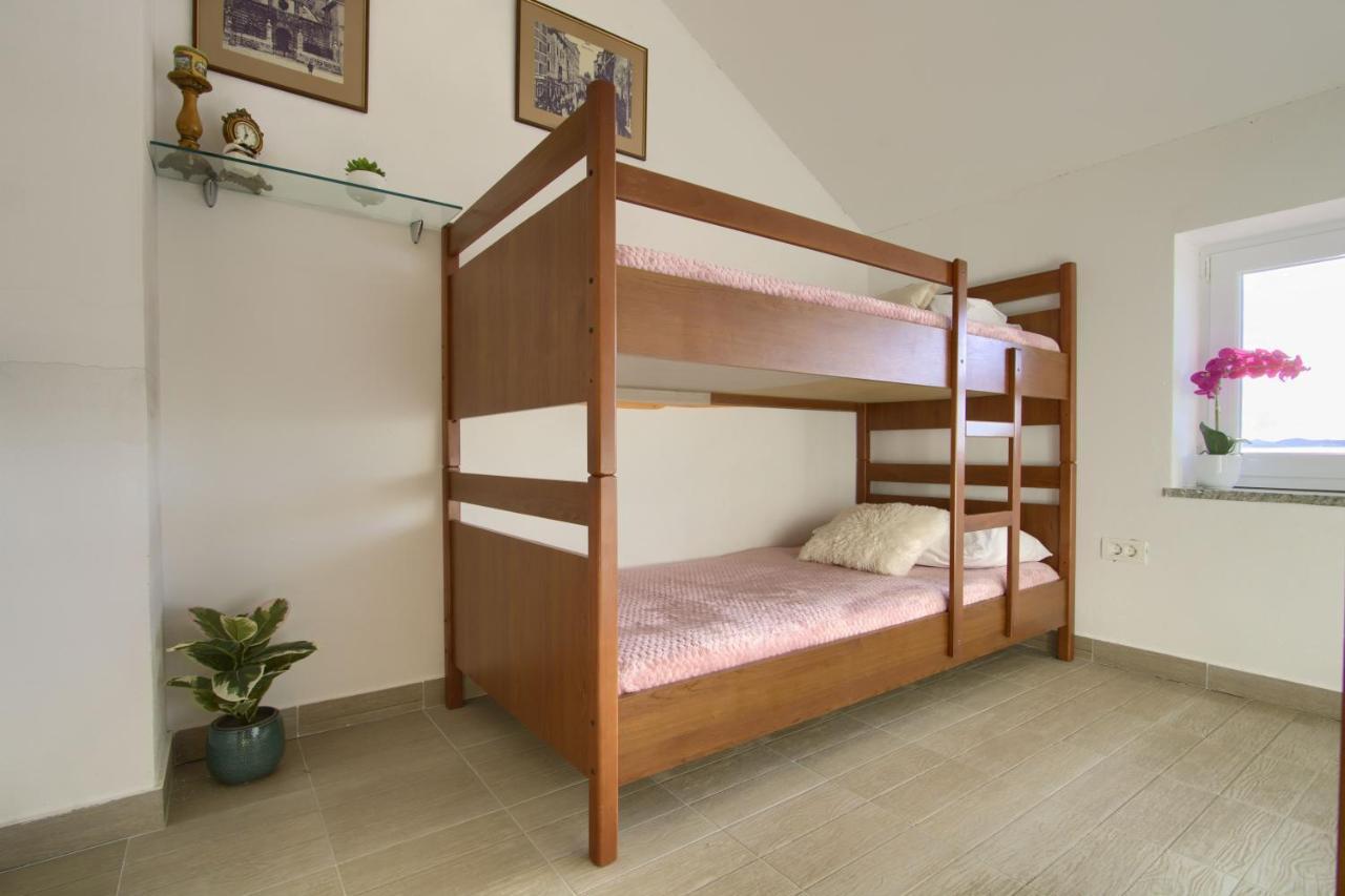 Old Fisherman'S House - Apartment Sonja Banj Экстерьер фото